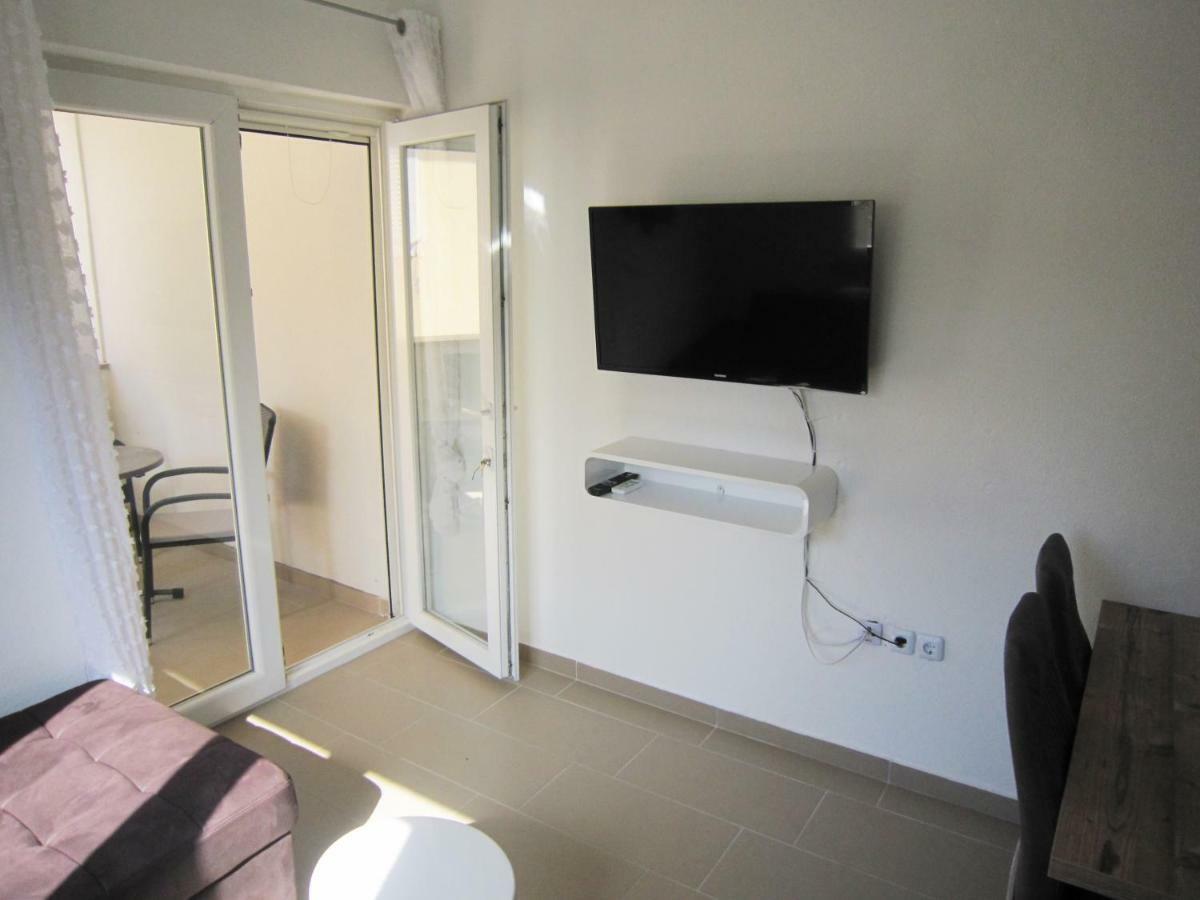 M&B Guest House 스리마 외부 사진