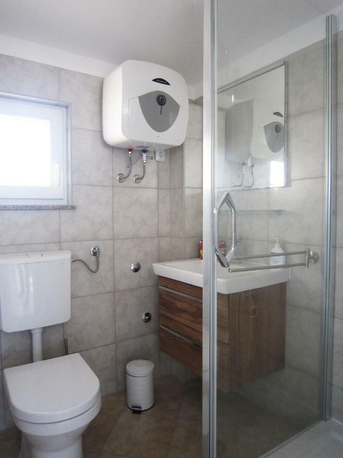 M&B Guest House 스리마 외부 사진